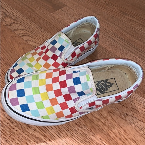 vans rainbow checkered slip ons